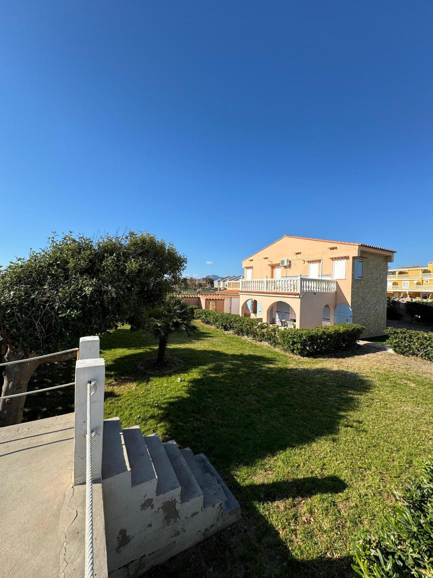 Oasis En La Playa: Piscina Y Relax Villa Cullera Luaran gambar